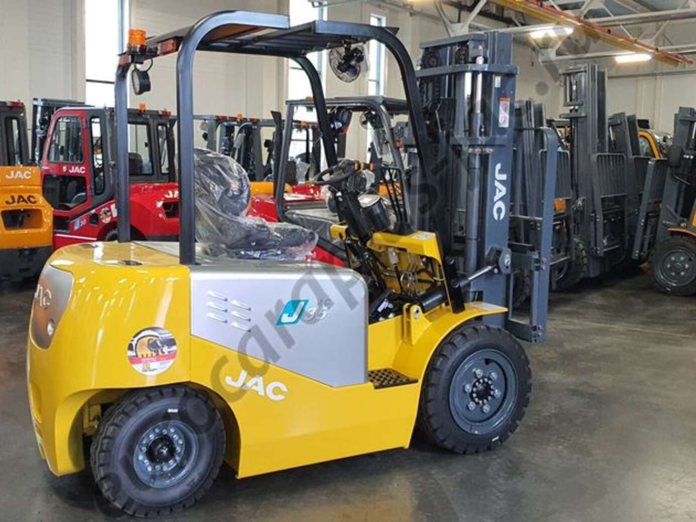 Вилочный электропогрузчик JAC CPD35J