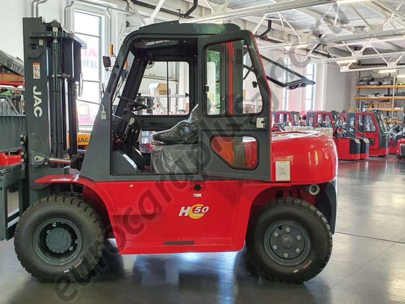 Дизельный вилочный погрузчик JAC CPCD50H